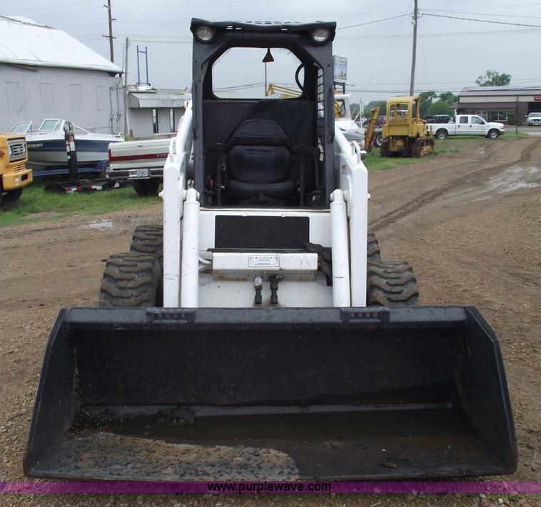image for item 5427 1992 Bobcat 943 skid steer