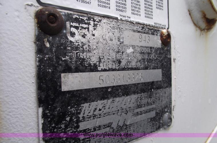 image for item 5427 1992 Bobcat 943 skid steer