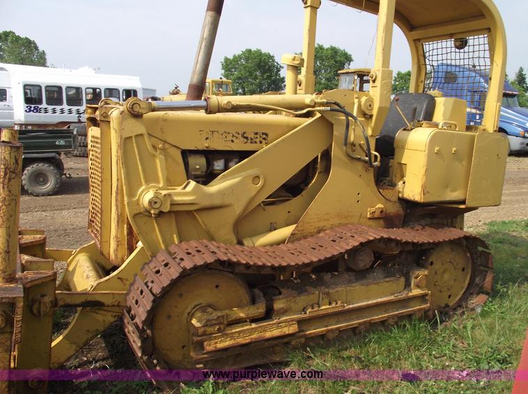 image for item 5431 Dresser 100C track loader with forks