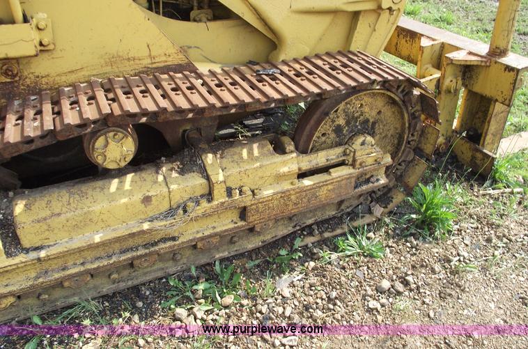 image for item 5431 Dresser 100C track loader with forks