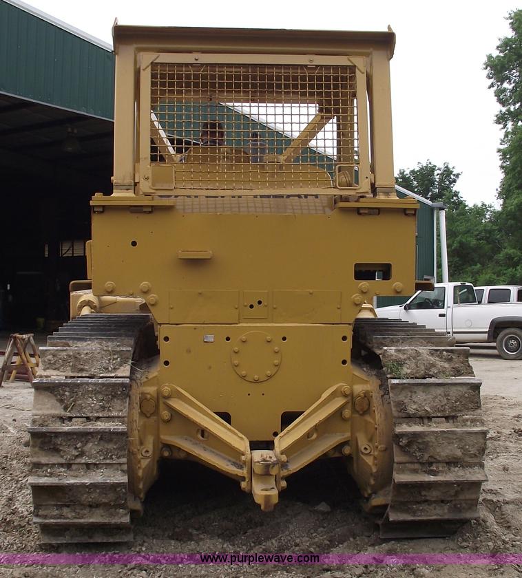 image for item 5441 1974 Caterpillar D8H dozer