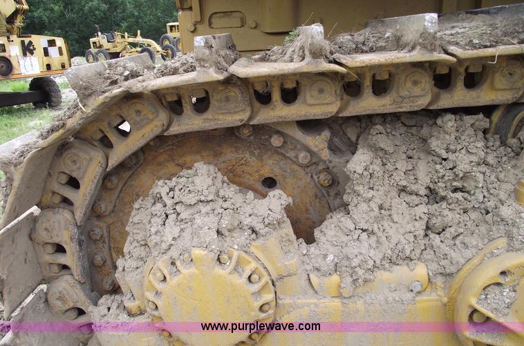 image for item 5441 1974 Caterpillar D8H dozer