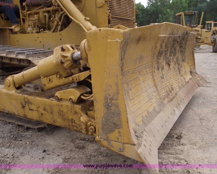 image for item 5441 1974 Caterpillar D8H dozer