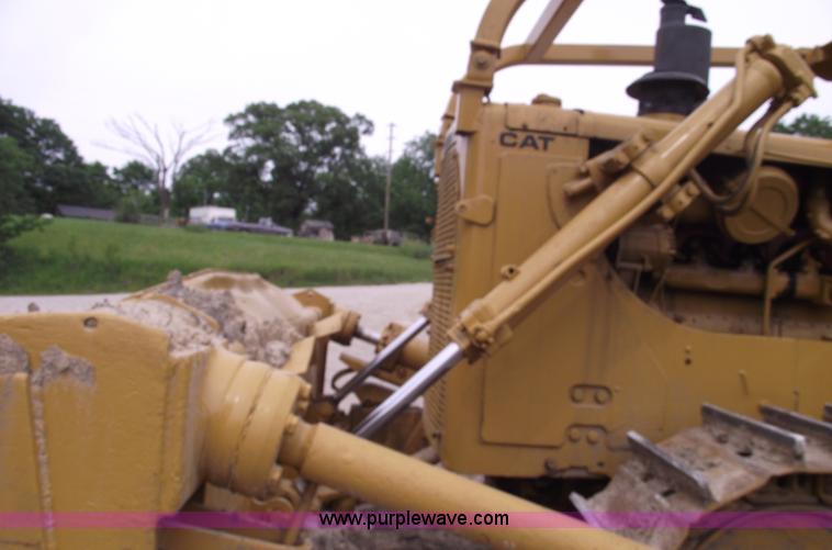 image for item 5441 1974 Caterpillar D8H dozer