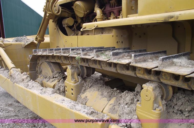 image for item 5441 1974 Caterpillar D8H dozer