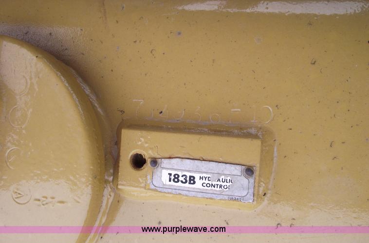 image for item 5441 1974 Caterpillar D8H dozer