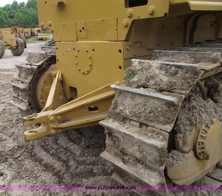 image for item 5441 1974 Caterpillar D8H dozer