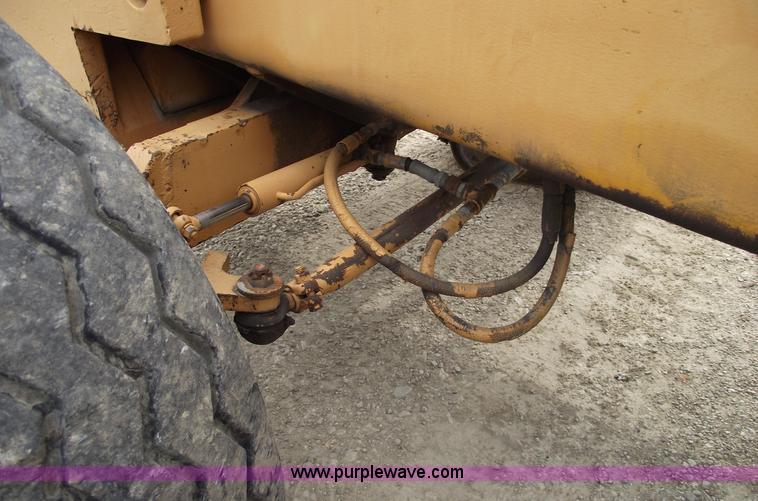 image for item 5443 Case 586C rough terrain forklift