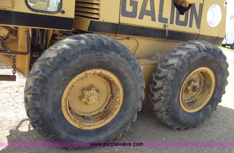 image for item 5537 Galion A550 articular motor grader