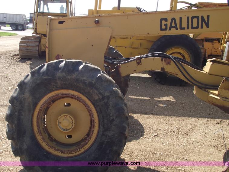image for item 5537 Galion A550 articular motor grader