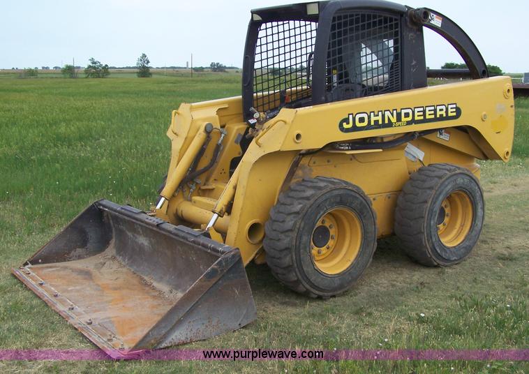 image for item 7376 John Deere 270 skid steer