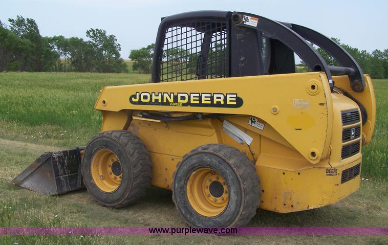 image for item 7376 John Deere 270 skid steer