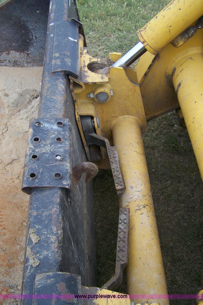 image for item 7376 John Deere 270 skid steer