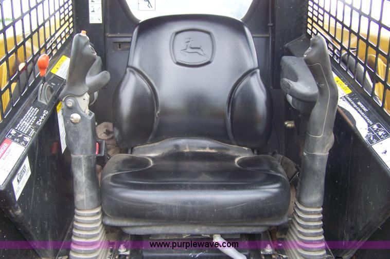 image for item 7376 John Deere 270 skid steer