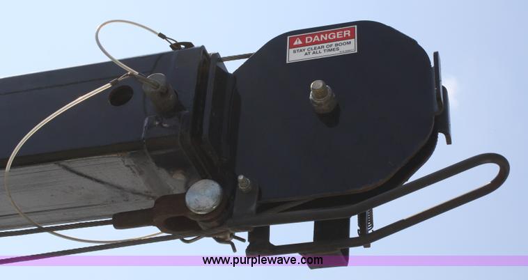 image for item A2059 1999 Ford F450 Super Duty utility pickup truck