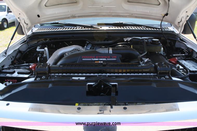 image for item A2061 2006 Ford F450 Super Duty extended cab pickup truck