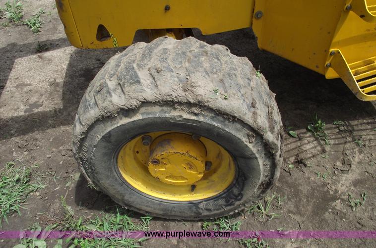 image for item A4234 2002 JCB 214E backhoe