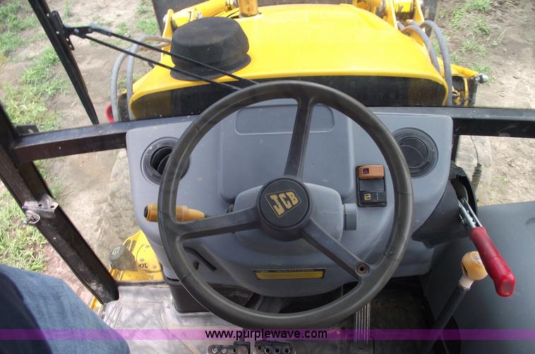 image for item A4234 2002 JCB 214E backhoe