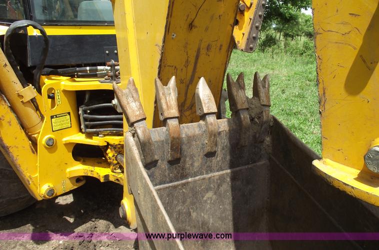 image for item A4234 2002 JCB 214E backhoe
