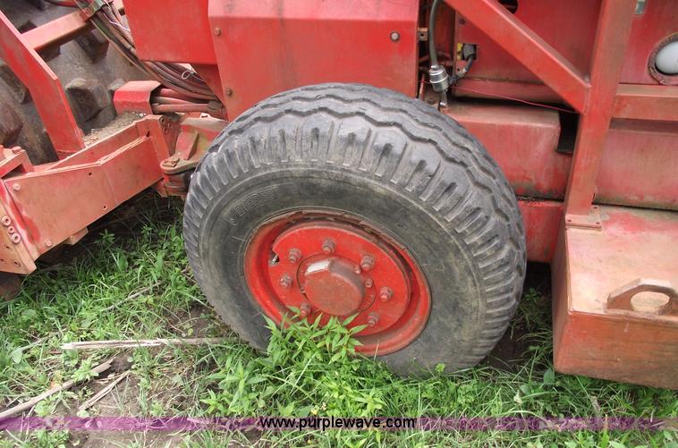 image for item A4235 1985 Rammax PF51 five ton vibratory pad foot roller