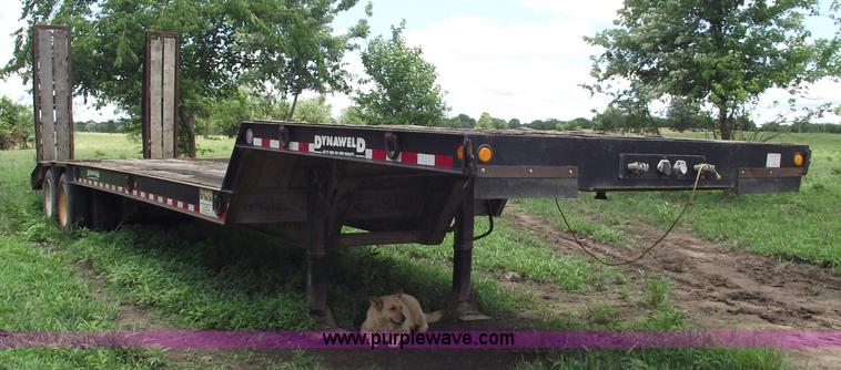 image for item A4237 1999 Dynaweld 40 ton low boy trailer
