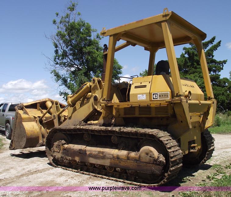 image for item A4242 1972 Caterpillar 977L track loader