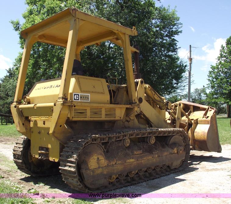 image for item A4242 1972 Caterpillar 977L track loader