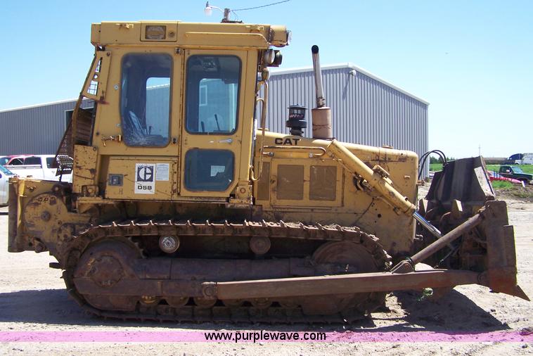 image for item A4596 1981 Caterpillar D5B dozer