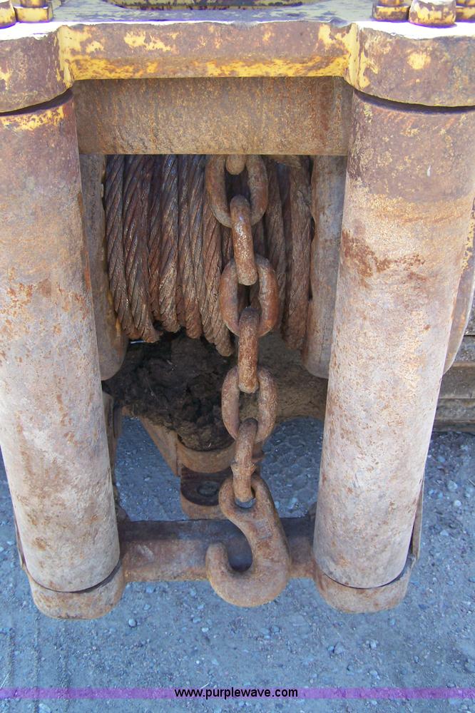 image for item A4596 1981 Caterpillar D5B dozer