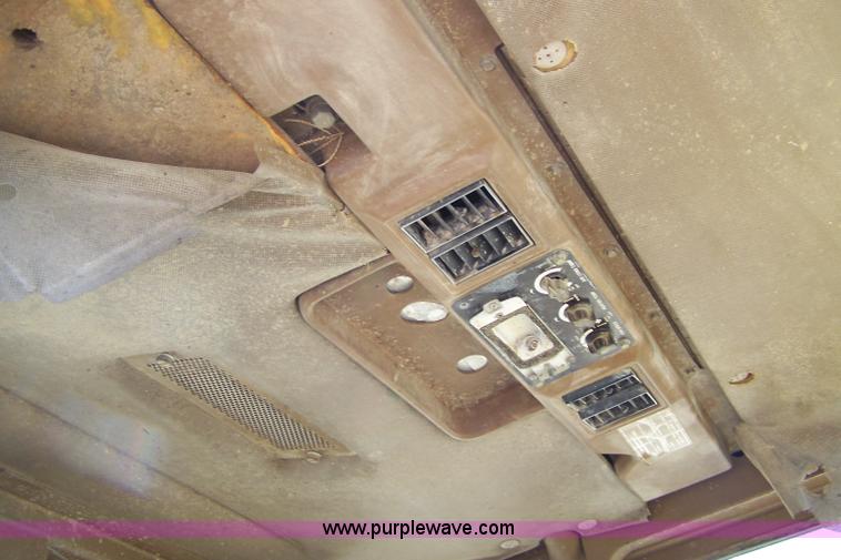 image for item A4596 1981 Caterpillar D5B dozer