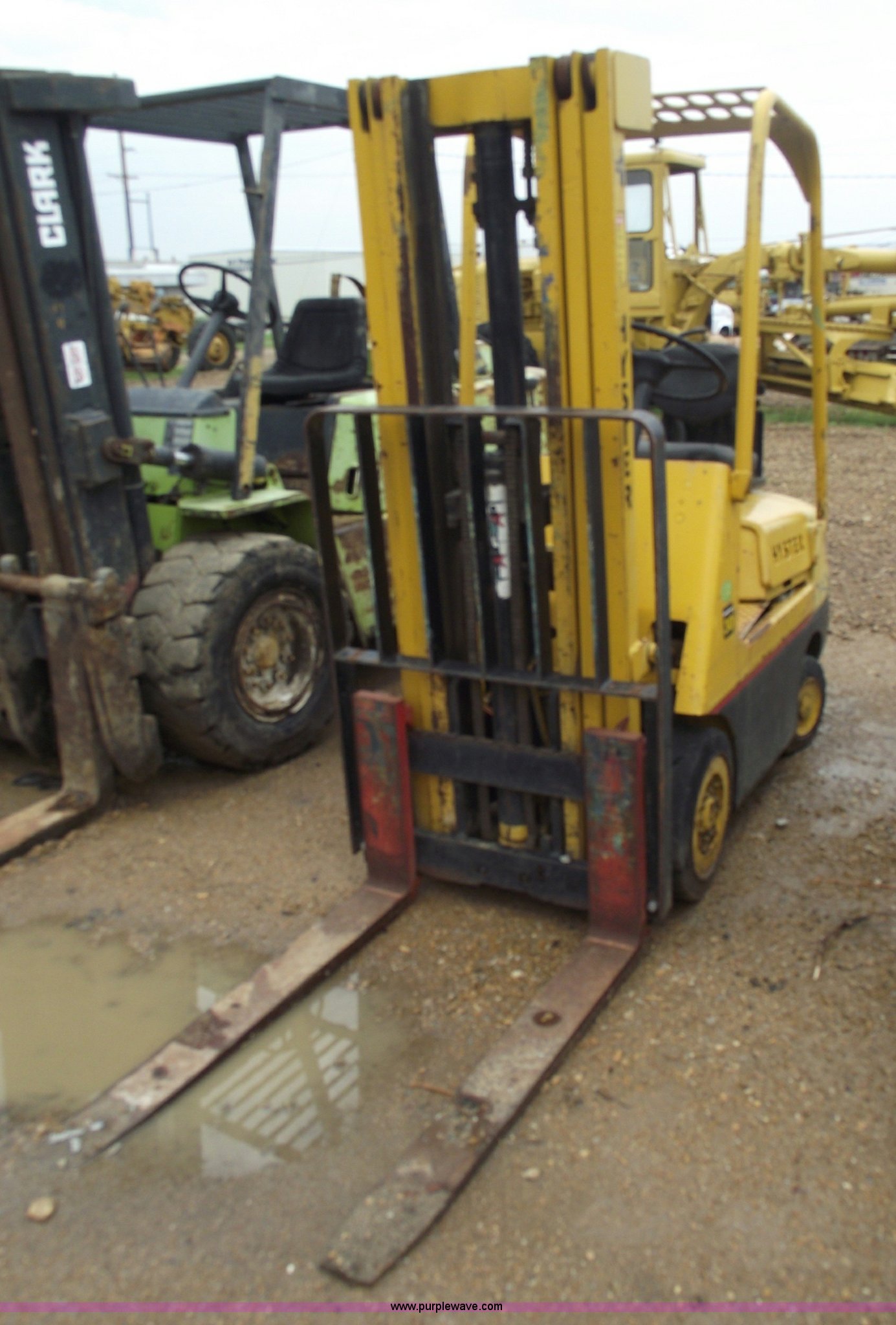 ... Hyster SpaceSaver 30 forklift Full size in new window ...