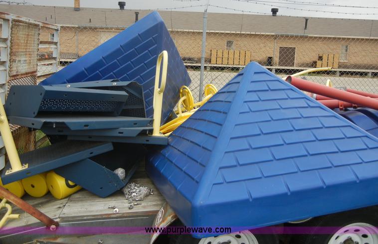 image for item A9166 Assorted playground equipment