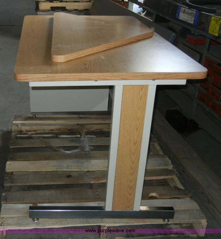 image for item A9186 Assorted child care furniture