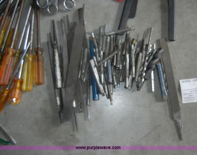 image for item A9190 Assorted tools