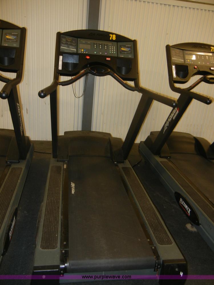 image for item A9209 Life Fitness 9500HR treadmill