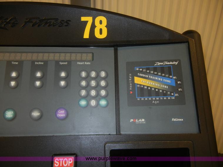 image for item A9209 Life Fitness 9500HR treadmill