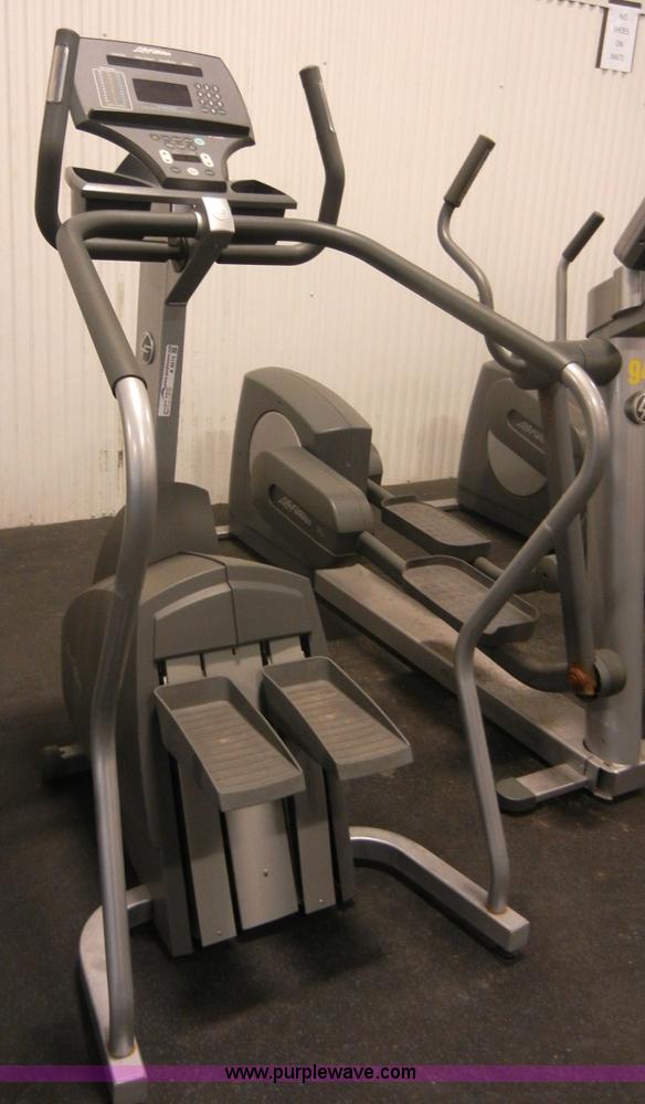 image for item A9215 Life Fitness 95SI stepper