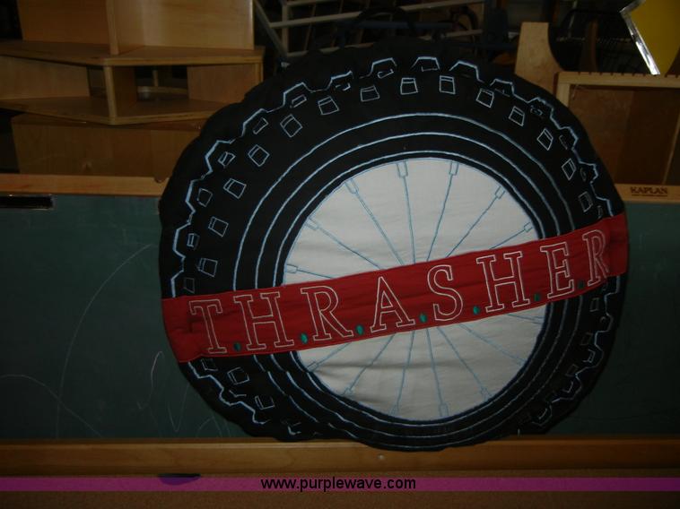 image for item A9253 Assorted children's furniture and toys