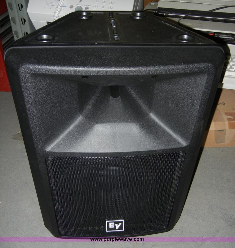 image for item A9260 Assorted electronics