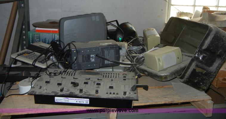 image for item A9272 Assorted electronics