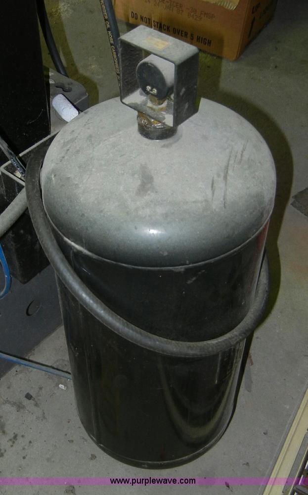 image for item A9296 John Bean 8931 tire machine