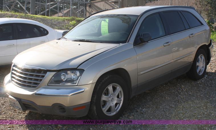image for item A2046 2004 Chrysler Pacifica Touring SUV