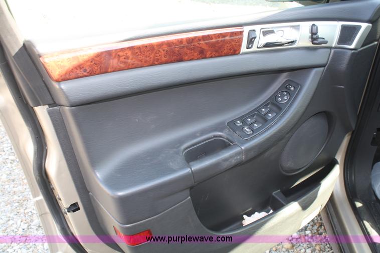 image for item A2046 2004 Chrysler Pacifica Touring SUV