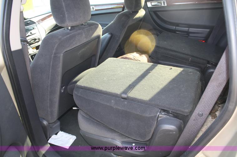 image for item A2046 2004 Chrysler Pacifica Touring SUV