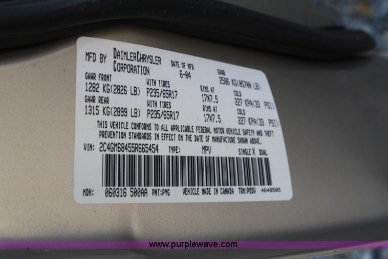 image for item A2046 2004 Chrysler Pacifica Touring SUV