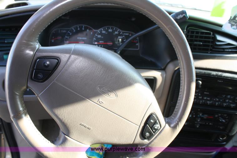 image for item A2048 1999 Ford Windstar SE mini van