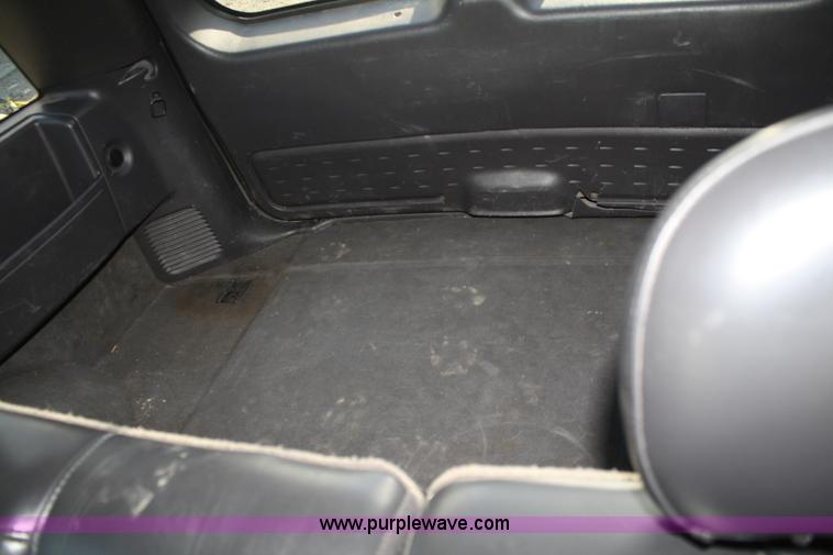 image for item A2049 1999 Jeep Grand Cherokee Laredo SUV