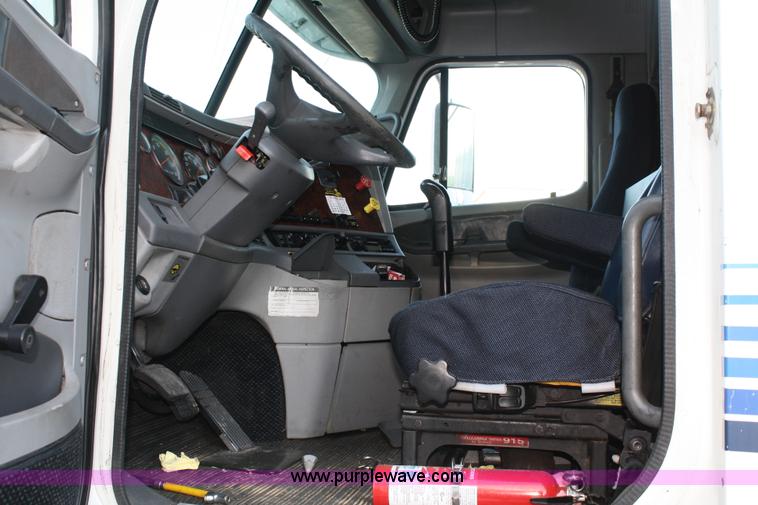 image for item A2050 1999 Freightliner FLC120 semi truck