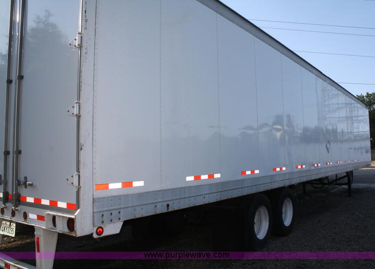 image for item A2051 1999 Great Dane 53' van trailer