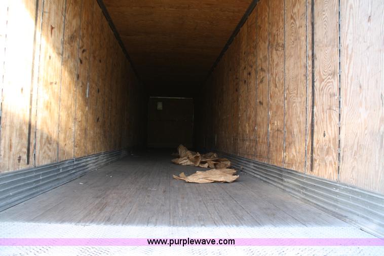 image for item A2051 1999 Great Dane 53' van trailer